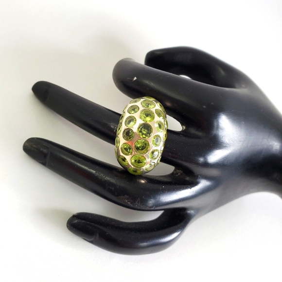 Watch Video 'Green Enchantment ' Sterling Silver 925 Peridot Dome Ring